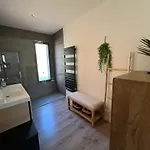 Maison Avec Terrasse En Bois Et Piscine