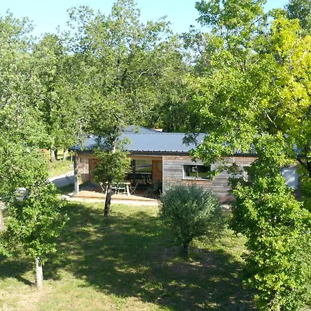 Maison Avec Terrasse En Bois Et Piscine וילה