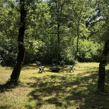 Maison Avec Terrasse En Bois Et Piscine * Varaire