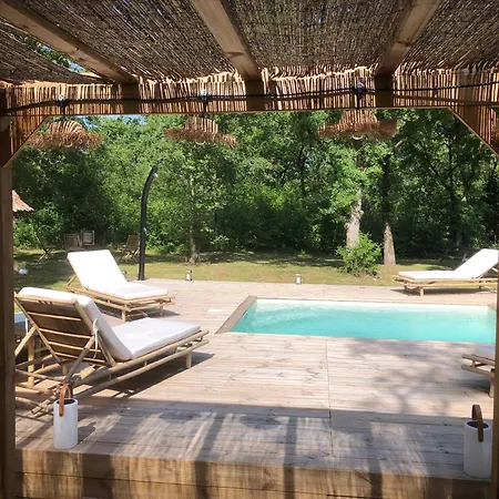 Maison Avec Terrasse En Bois Et Piscine וילה Varaire