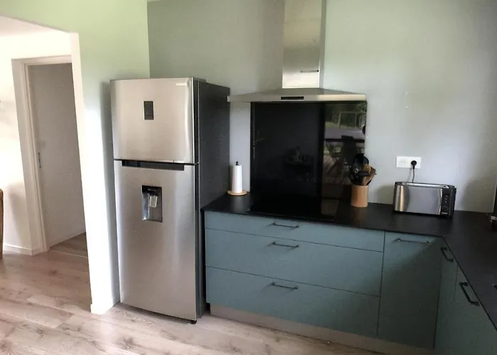 Maison Avec Terrasse En Bois Et Piscine