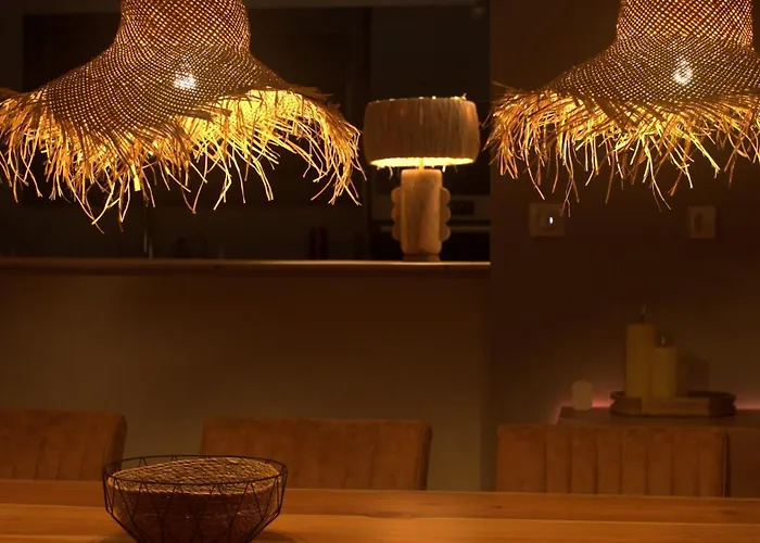 Вилла Maison Avec Terrasse En Bois Et Piscine Varaire