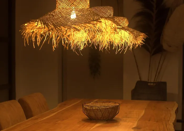 Maison Avec Terrasse En Bois Et Piscine